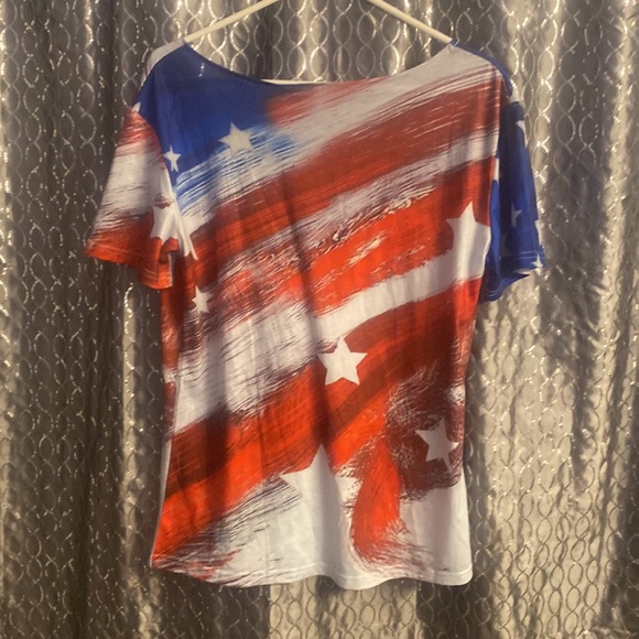 Red, white, and blue top - Picture 3 of 3